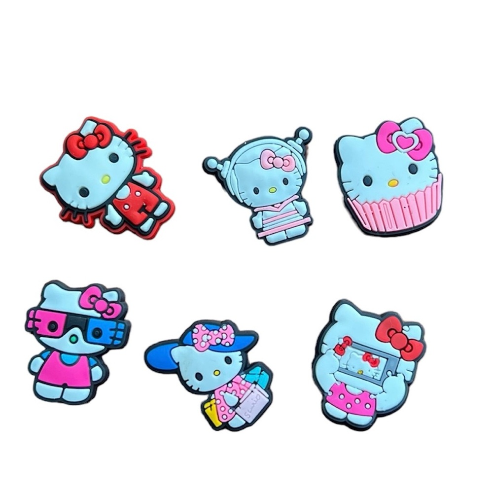 Sanrio Hello Kitty 6pcs Shoe / Crocs Charms
Character Bundle